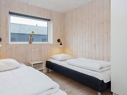 5 Star Holiday Home in Romo