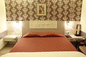 HOTEL GIAN RESIDENCY