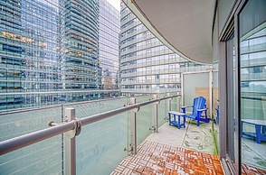 Downtown Toronto Hotel Suites