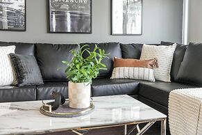 Downtown Toronto Hotel Suites