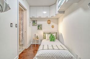 Downtown Toronto Hotel Suites