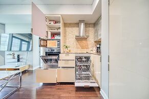 Downtown Toronto Hotel Suites