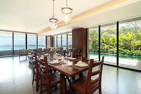 Santos Cliff View