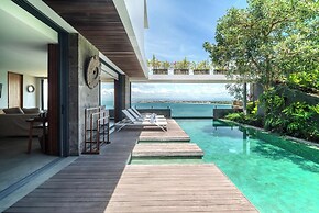 Santos Cliff View