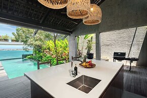 Santos Cliff View