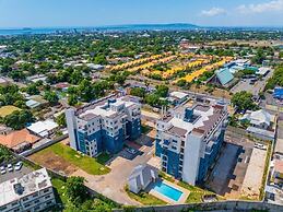 Deanery Apartments - Pool - AC - 24hrs