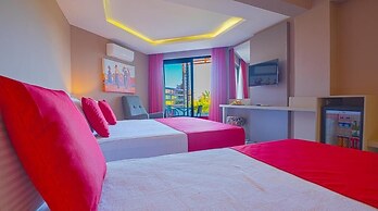 Feniks Priority Hotel