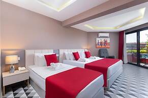 Feniks Priority Hotel