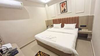 The City Hotel
