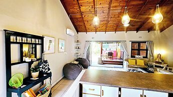 Crabb Cottage and Escape