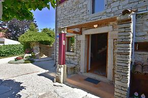 Stone House Only 150m From the sea