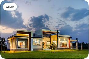 Skynest Farm Stay