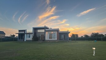 Skynest Farm Stay