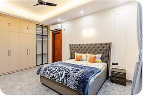 Skynest Farm Stay