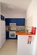 147 PAP - Stay Limnaria Gardens Apartment