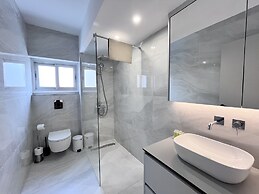 32 Nic- Stay Metropolitan Luxe Apartment
