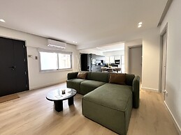 32 Nic- Stay Metropolitan Luxe Apartment