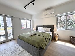 32 Nic- Stay Metropolitan Luxe Apartment