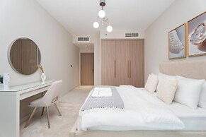 Gala Guests - Elite Residences Suites