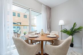 Gala Guests - Elite Residences Suites