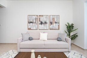 Gala Guests - Elite Residences Suites