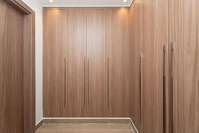 Gala Guests - Elite Residences Suites
