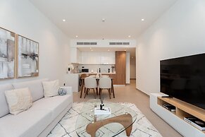 Gala Guests - Elite Residences Suites