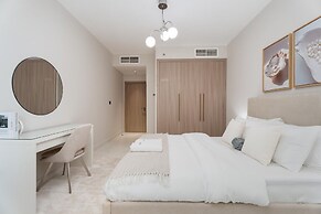 Gala Guests - Elite Residences Suites