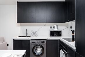 Gala Guests - Elite Residences Suites