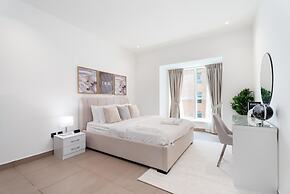 Gala Guests - Elite Residences Suites