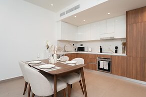 Gala Guests - Elite Residences Suites