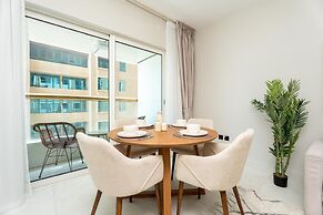 Gala Guests - Elite Residences Suites