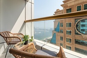 Gala Guests - Elite Residences Suites