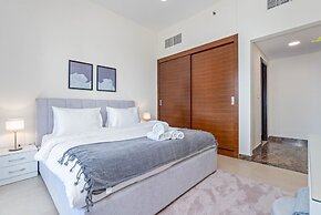 Gala Guests - Sparkle Tower Residences