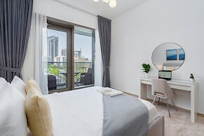 Gala Guests - Sparkle Tower Residences