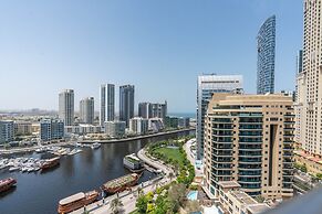 Gala Guests - Sparkle Tower Residences