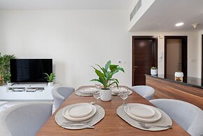 Gala Guests - Sparkle Tower Residences
