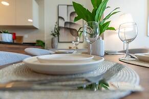 Gala Guests - Sparkle Tower Residences