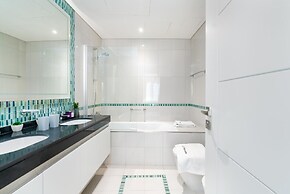 Gala Guests - Damac Heights Collection