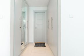 Gala Guests - Damac Heights Collection