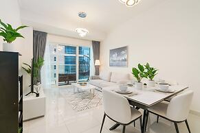 Gala Guests - Damac Heights Collection