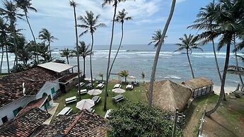 Kabalana Surf Hostel