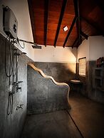 Kabalana Surf Hostel