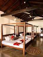 Kabalana Surf Hostel