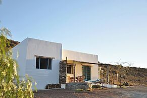 Tranquil Karoo Retreat