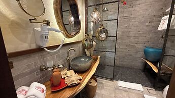 Tal Rumman Hotel