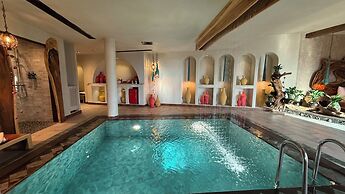 Tal Rumman Hotel