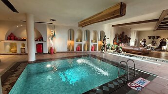 Tal Rumman Hotel