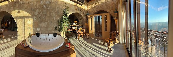 Tal Rumman Hotel