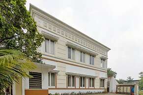 Emerald Inn Karawaci